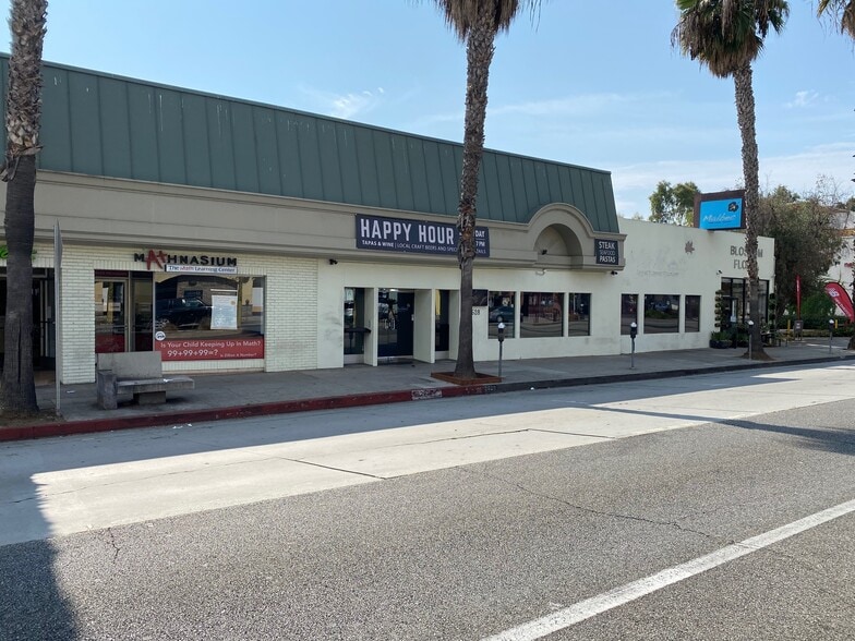 2624-2636 Wilshire Blvd, Santa Monica, CA for lease - Primary Photo - Image 2 of 9