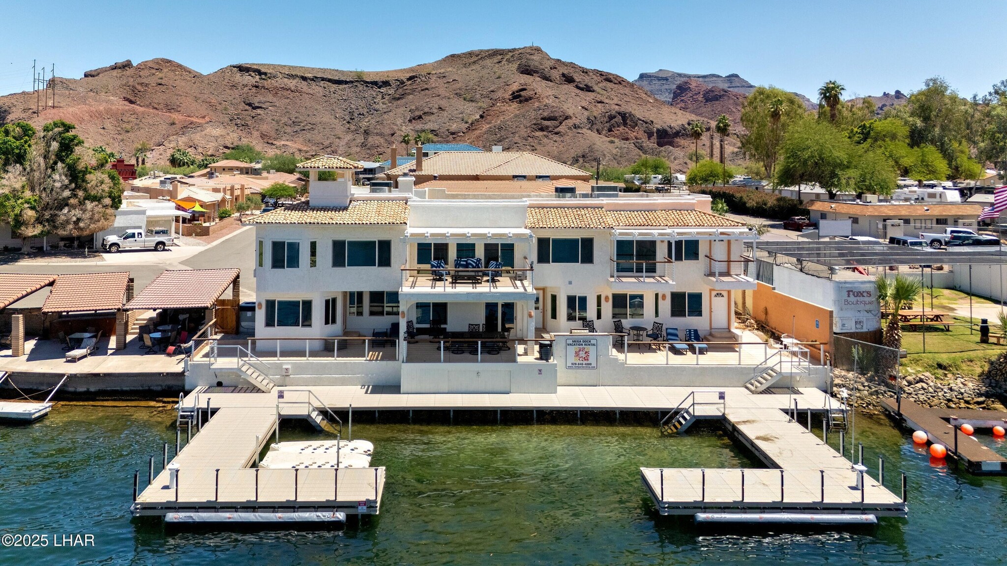 6190 Rio Lindo Shores Dr, Parker, AZ for sale Primary Photo- Image 1 of 23