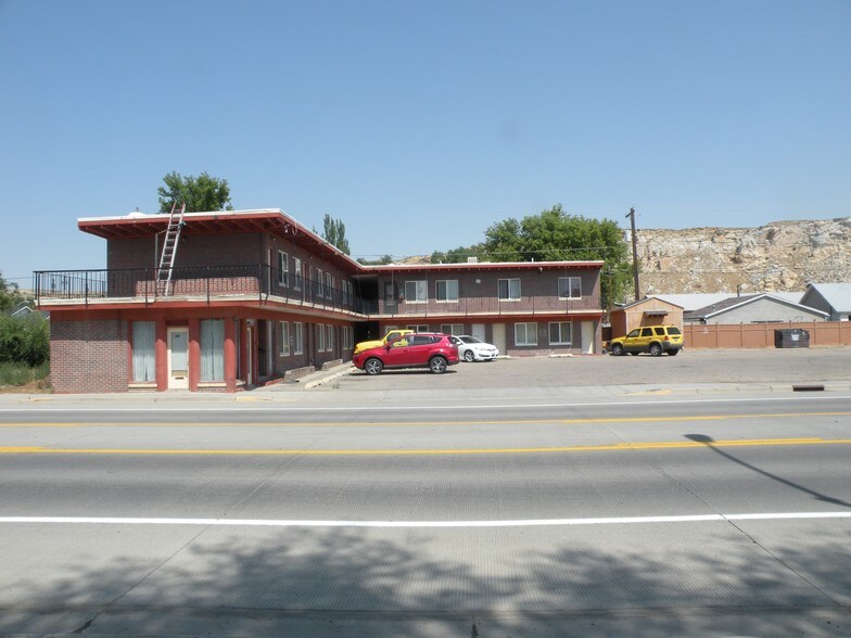 1411 9th St, Rock Springs, WY 82901