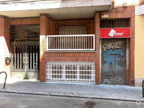 Retail in Madrid, MAD for lease Interior Photo- Image 1 of 6