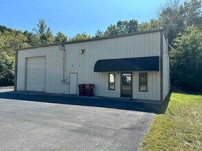 3307 Wayfield Dr, Johnson City, TN for lease Building Photo- Image 2 of 8