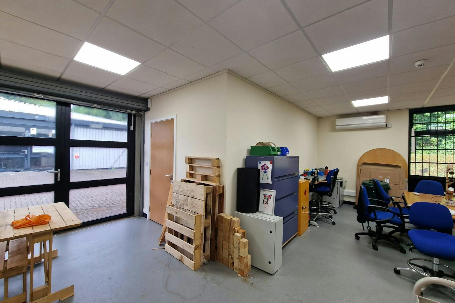 Stroudley Rd, Basingstoke for lease Interior Photo- Image 1 of 1