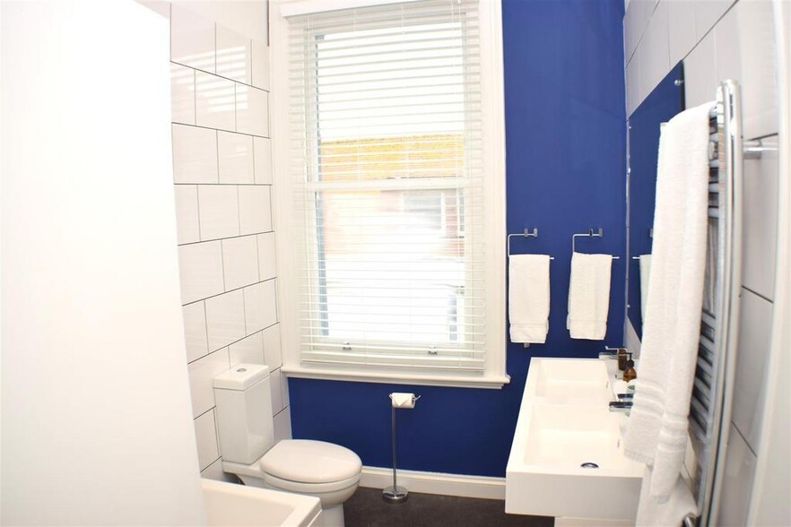 19 Broad St, Brighton for sale - Building Photo - Image 3 of 18
