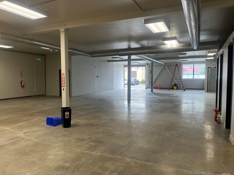 2908 Chapman St, Oakland, CA for lease - Interior Photo - Image 2 of 5