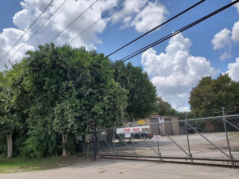 1111 Witte Rd, Houston, TX 77055