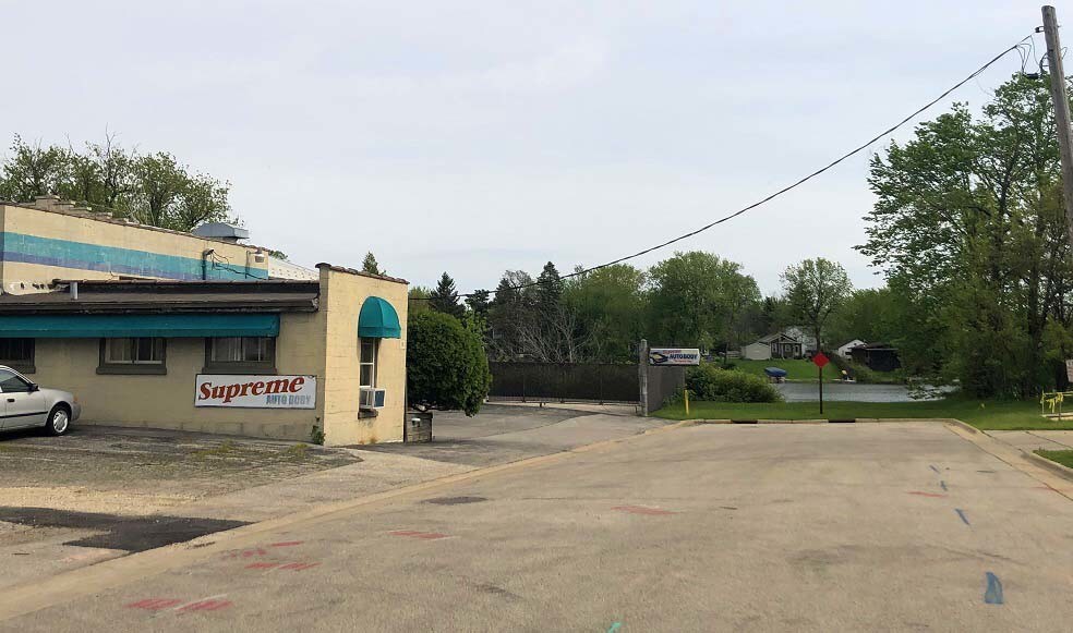 156 N Thompson St, Oconomowoc, WI for sale Building Photo- Image 1 of 1