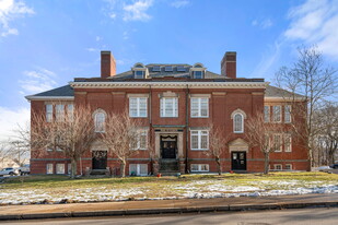 The Para Research Building - Loft