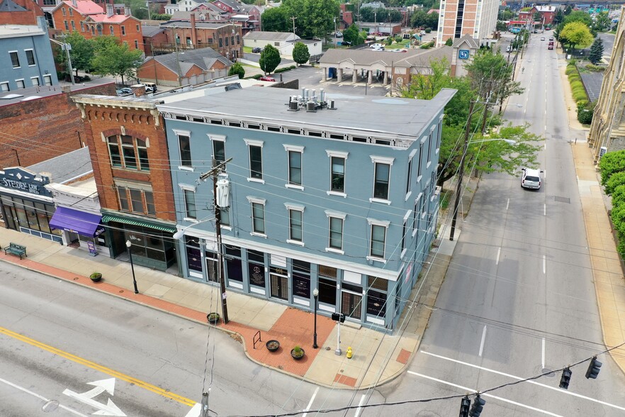 401-403 Madison Ave, Covington, KY for sale - Building Photo - Image 1 of 1