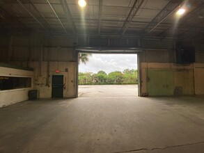 51 Hypoluxo Rd, Hypoluxo, FL for lease Interior Photo- Image 2 of 27