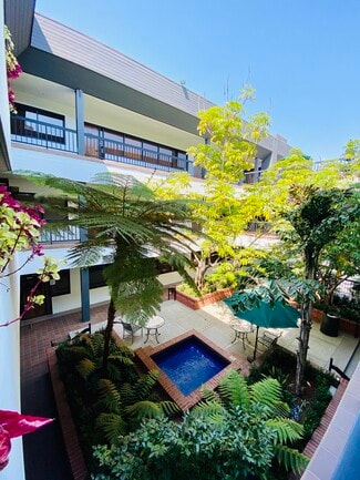 More details for 11965 Venice Blvd, Los Angeles, CA - Office for Lease