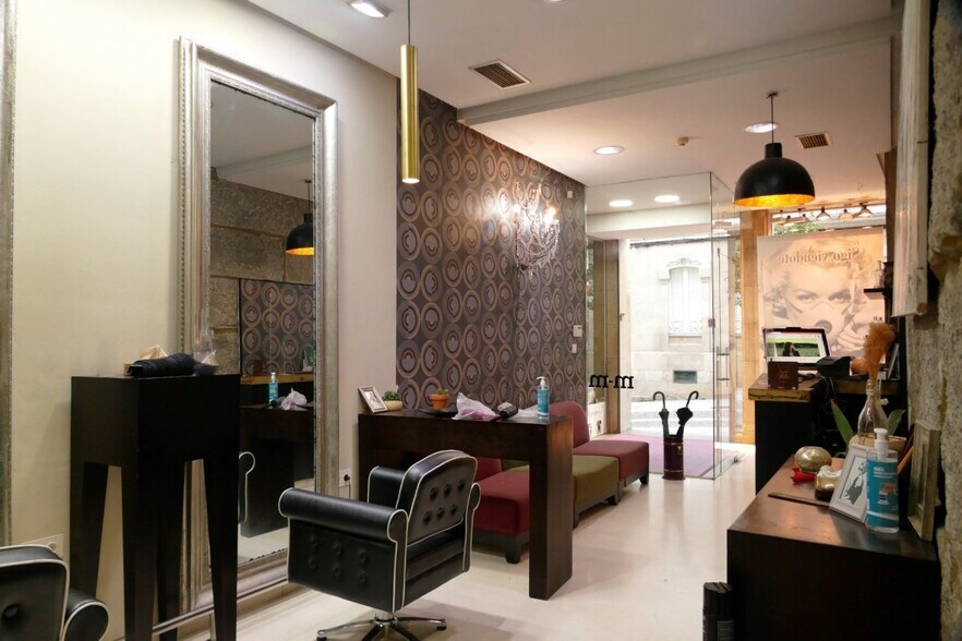 Retail in Ourense, Orense for sale - Building Photo - Image 1 of 7