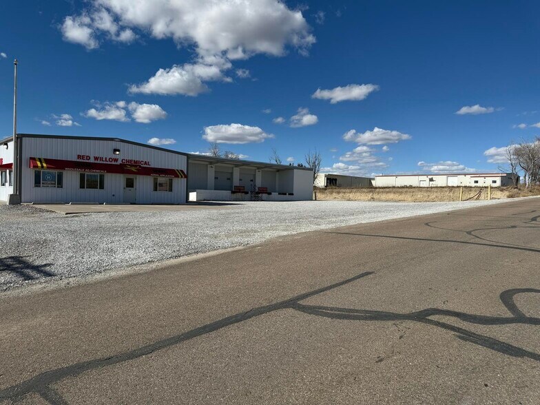 308 Airport Rd, McCook, NE for sale - Other - Image 1 of 1