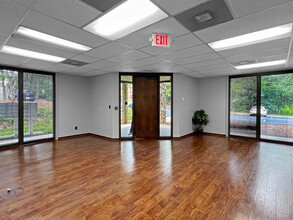 200 Cahaba Park Cir, Birmingham, AL for lease Building Photo- Image 1 of 18