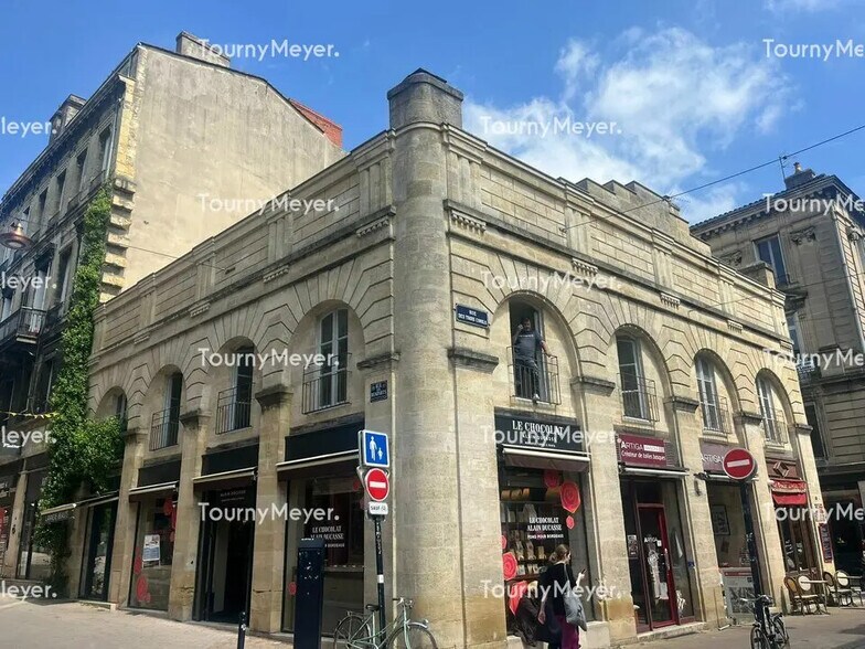 in Bordeaux for sale - Building Photo - Image 1 of 1