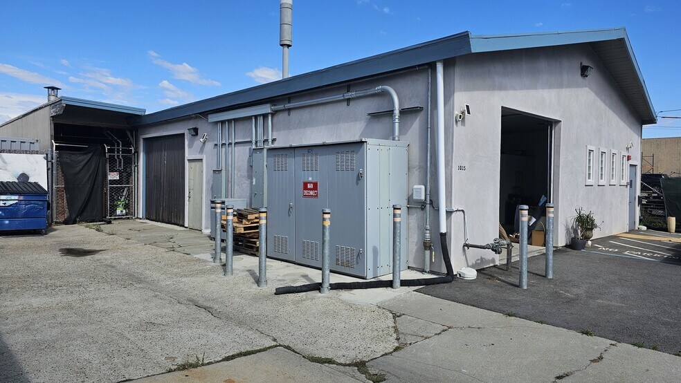 1035 17th Ave, Santa Cruz, CA for sale - Building Photo - Image 1 of 23