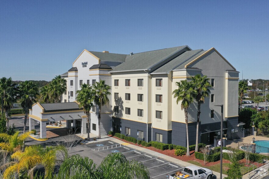 3060 US Highway 19, Holiday, FL for sale - Primary Photo - Image 1 of 1