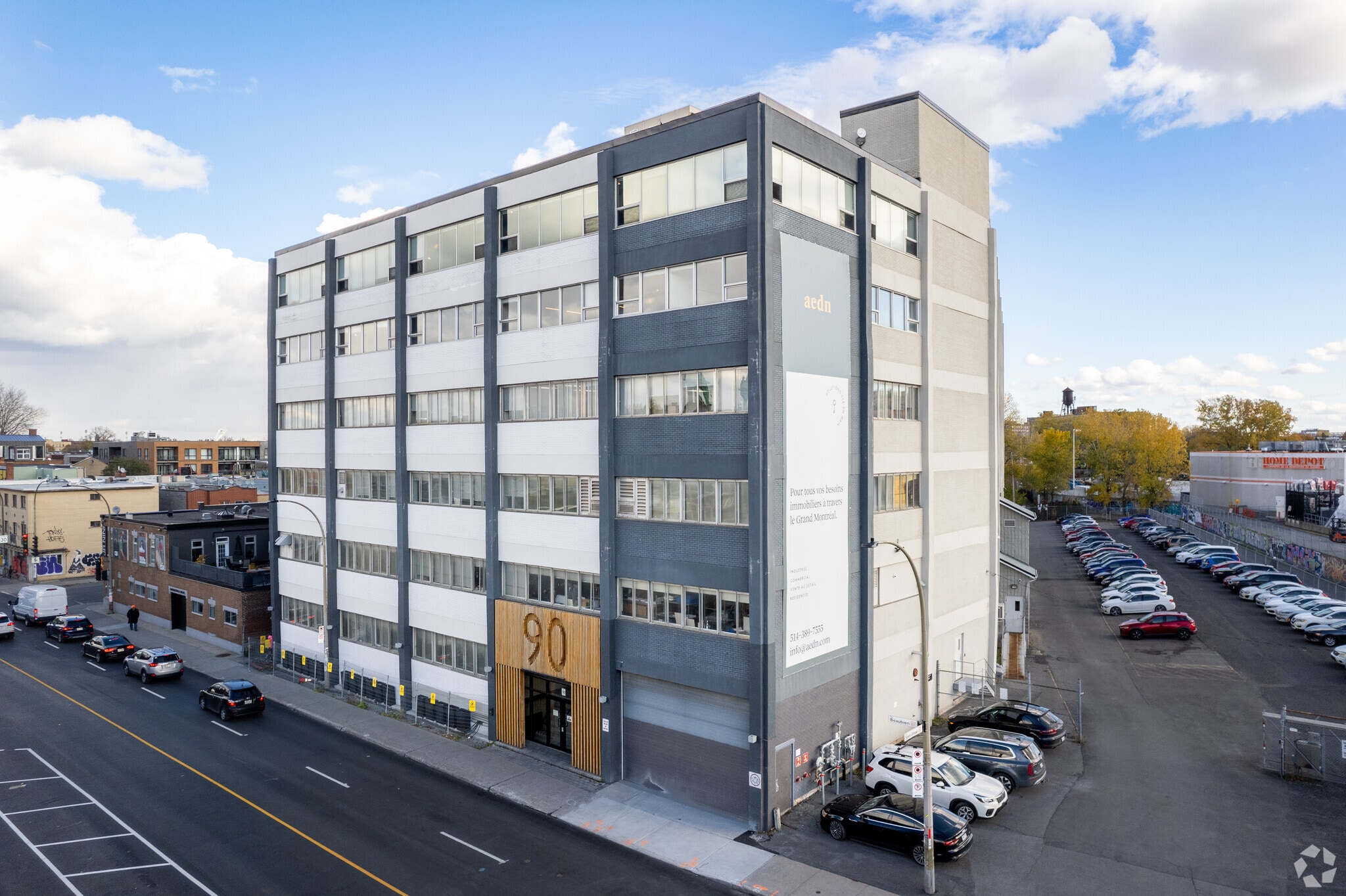 90 Rue Beaubien O, Montréal, QC for lease Building Photo- Image 1 of 36