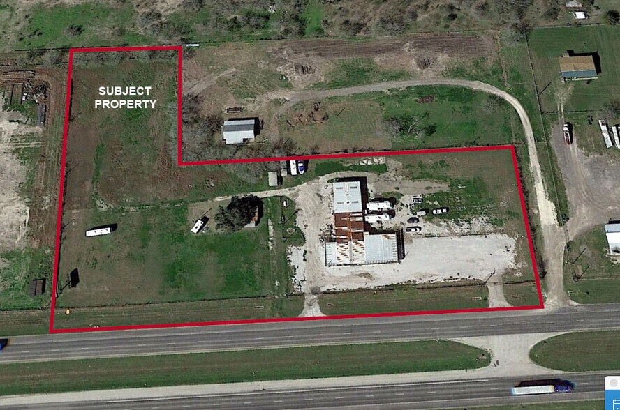 6219 US77, Sinton, TX 78387