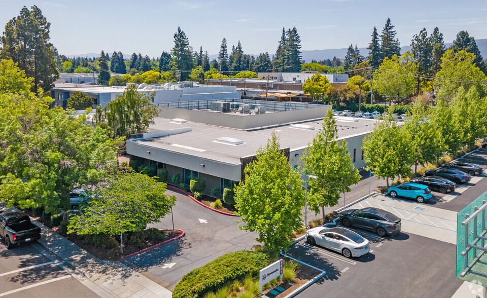 1215 Terra Bella Ave, Mountain View, CA for lease - Building Photo - Image 3 of 10