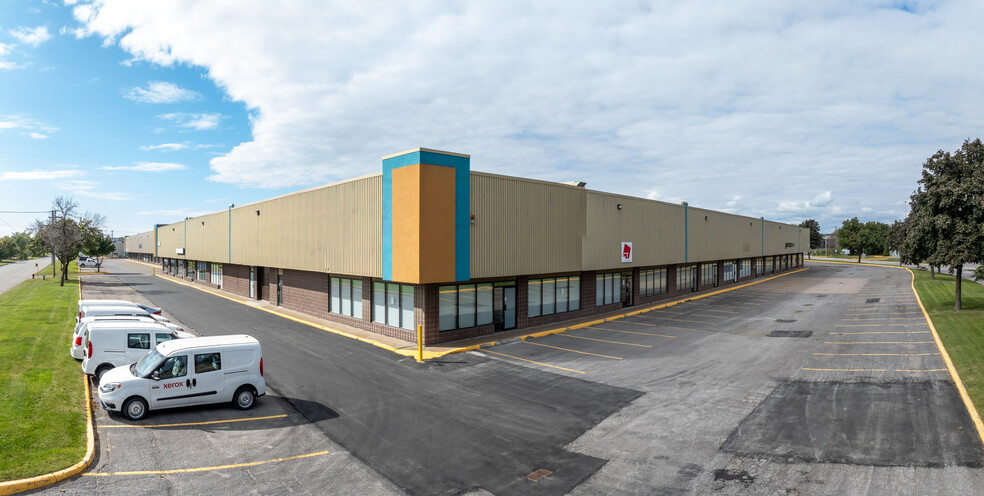 445 Av St Jean Baptiste, Québec, QC for lease - Building Photo - Image 3 of 4