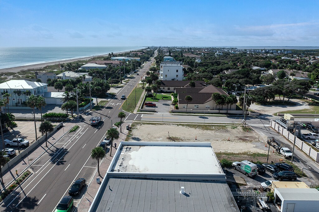 7074 S Atlantic Ave, Cocoa Beach, FL 32931 Retail for Sale