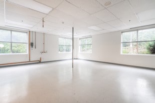 BH001- Beehive Storage - Call Center