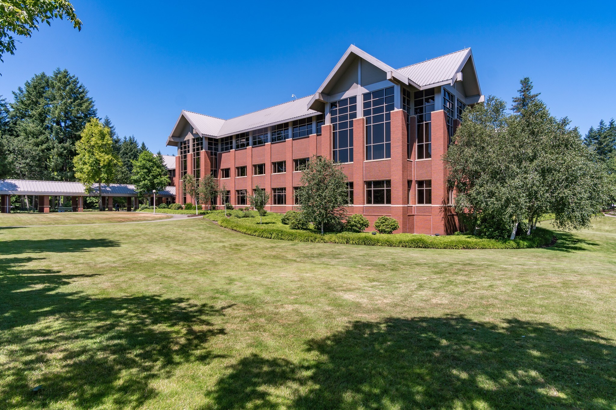 1000 Wilmington Dr, Dupont, WA 98327 - State Farm Regional Office | LoopNet