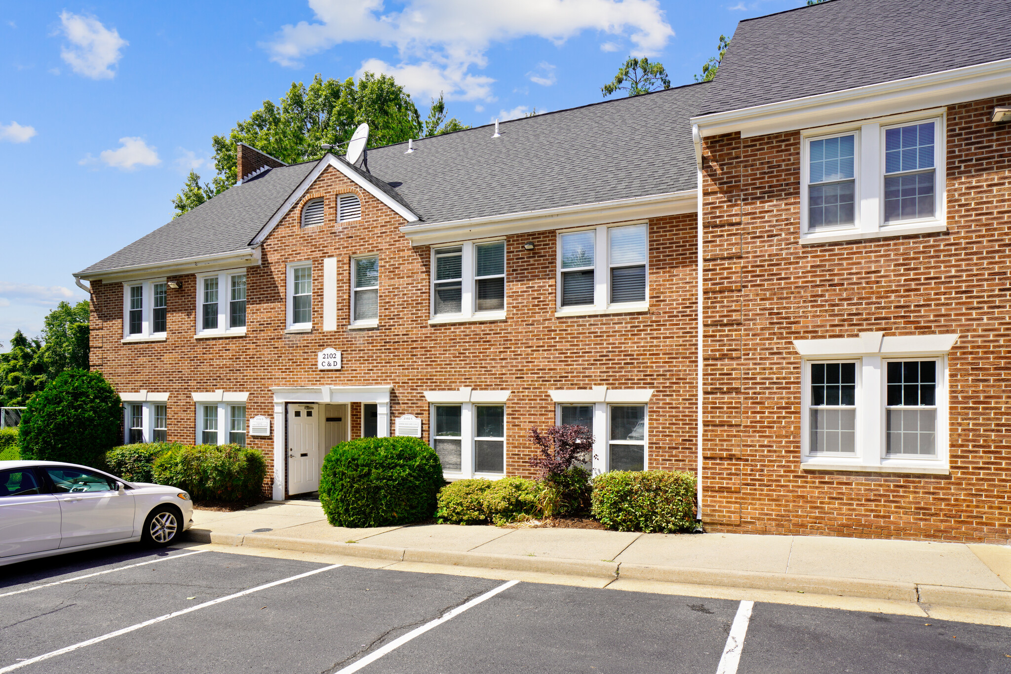 2102 Gallows Rd, Vienna, VA for sale Building Photo- Image 1 of 1