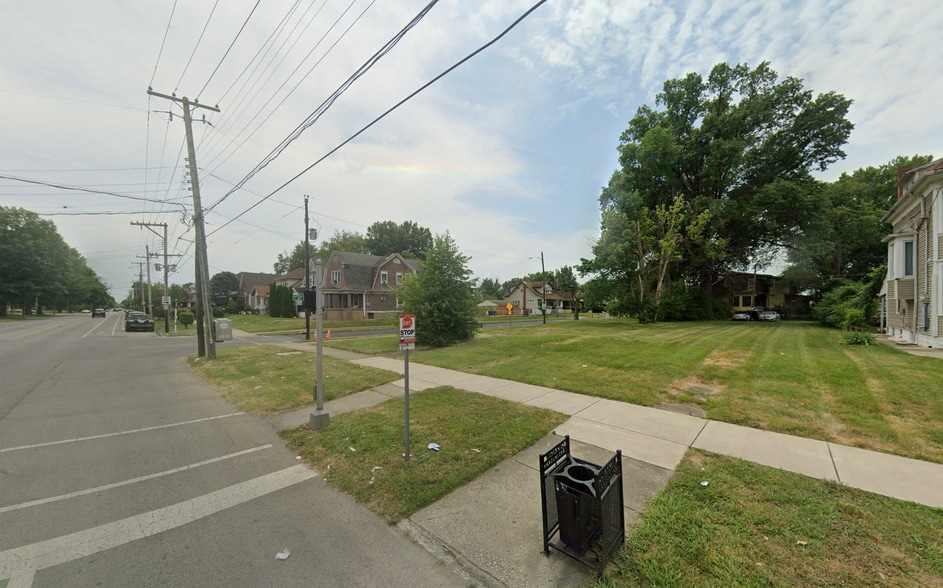 3800 W Broadway, Louisville, KY for sale - Building Photo - Image 2 of 4