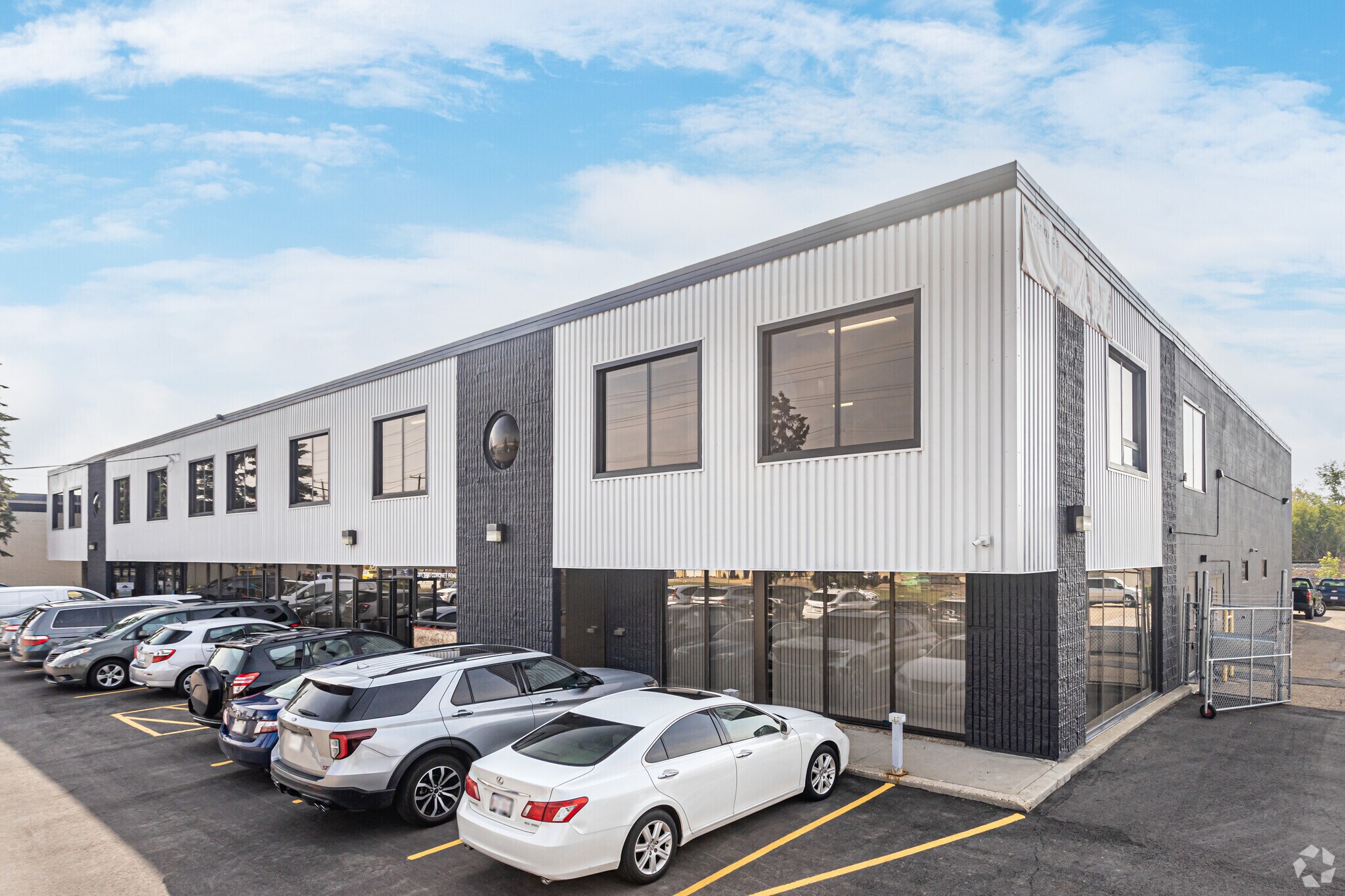 8403-8419 Coronet Rd NW, Edmonton, AB for sale Building Photo- Image 1 of 1