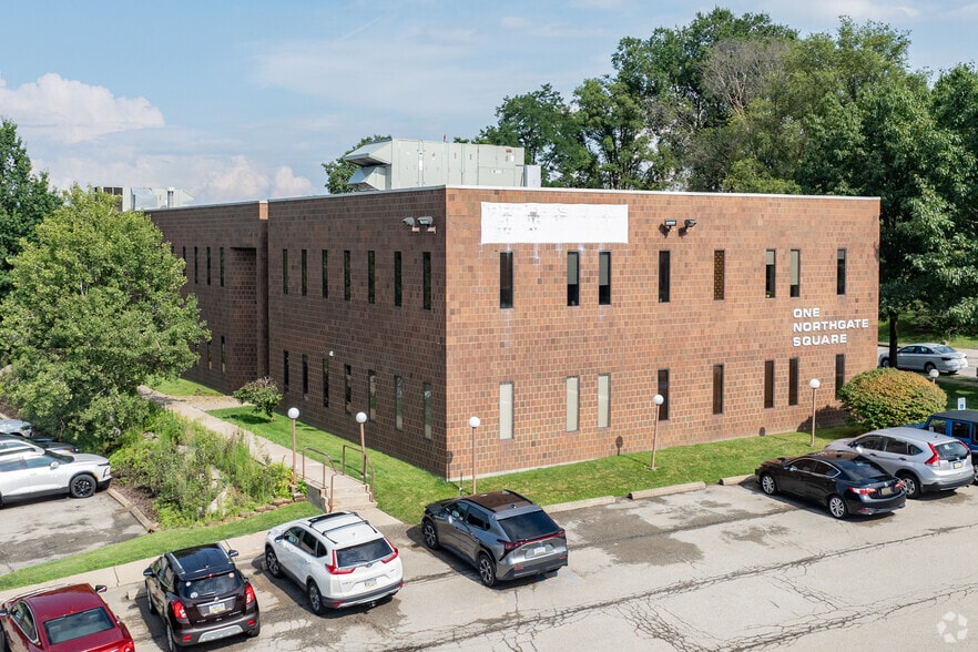 1 Northgate Sq, Greensburg, PA for lease - Aerial - Image 2 of 4