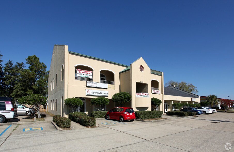 24322434 Pass Rd, Biloxi, MS 39531