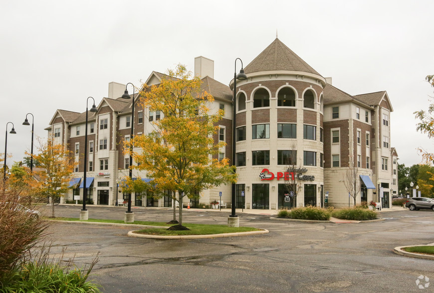 33 3rd St SE, Barberton, OH for sale - Primary Photo - Image 1 of 1