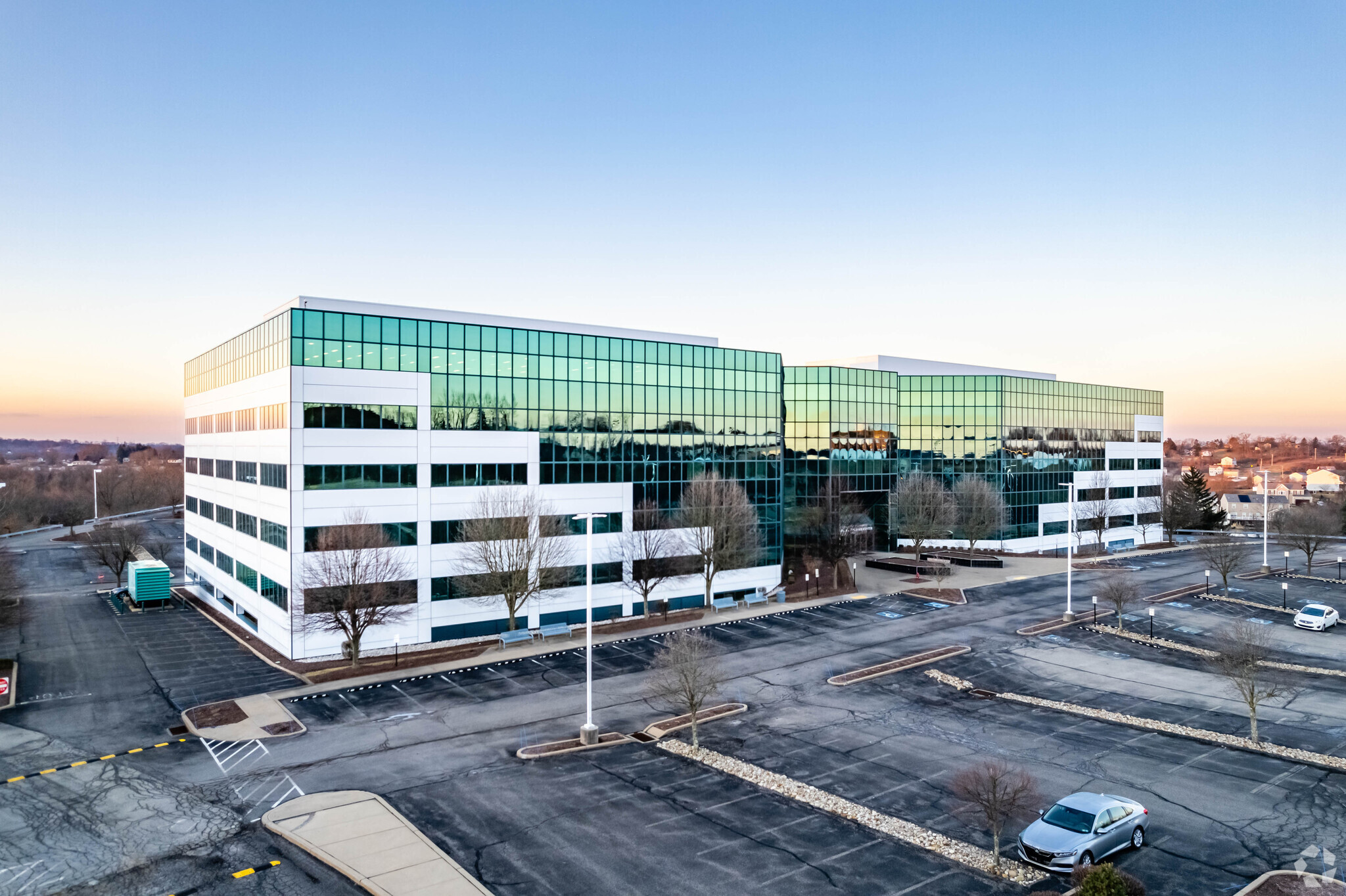 1000 Omega Dr, Pittsburgh, PA for sale Primary Photo- Image 1 of 1