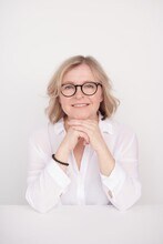 Stephanie White-Willitts