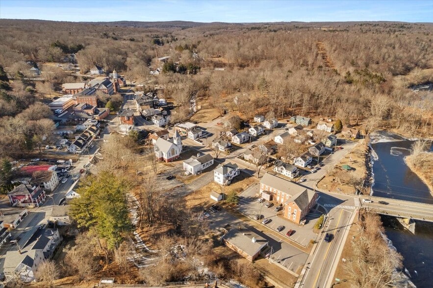 2 Main St, Baltic, CT for sale - Primary Photo - Image 1 of 30