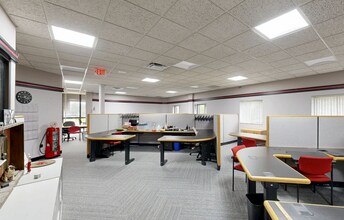 11205 S Dixie Hwy, Pinecrest, FL for lease Matterport 3D Scan- Image 1 of 16