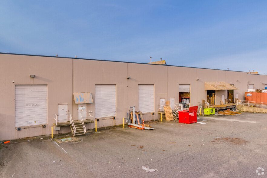 6660 Graybar Rd, Richmond, BC for sale - Building Photo - Image 2 of 4