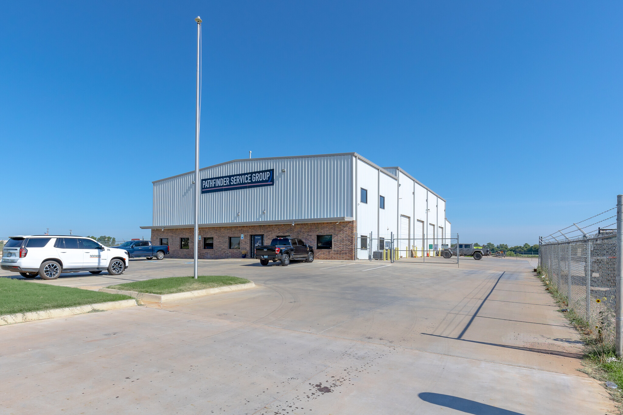 9601 W Reno Ave, Oklahoma City, OK for lease Building Photo- Image 1 of 9