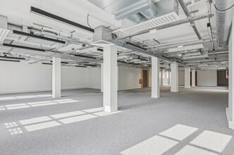 27 Rue Lucien Sampaix, Paris for lease Interior Photo- Image 2 of 8