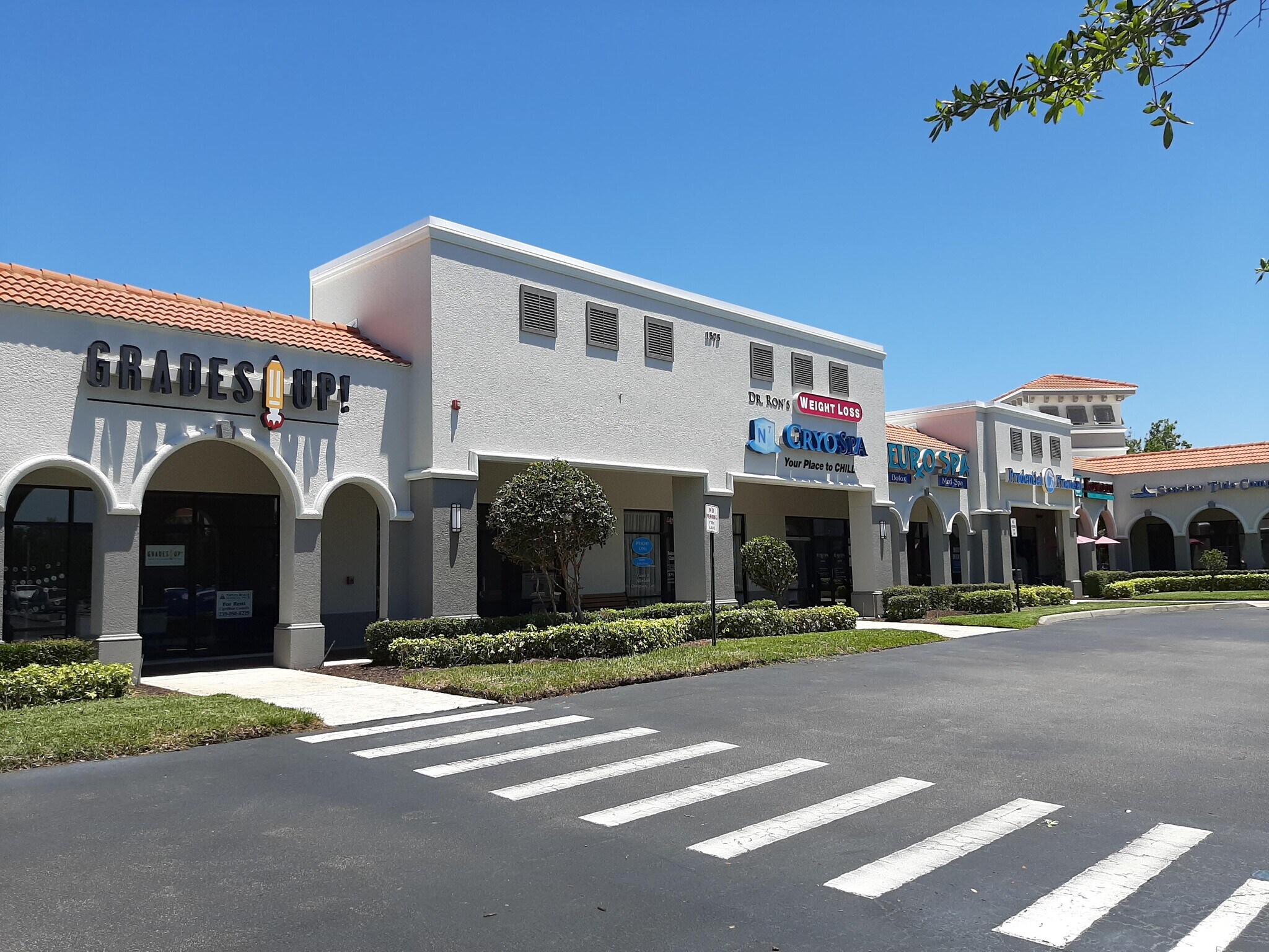 1575 Pine Ridge Rd, Naples, FL 34109 Retail for Lease