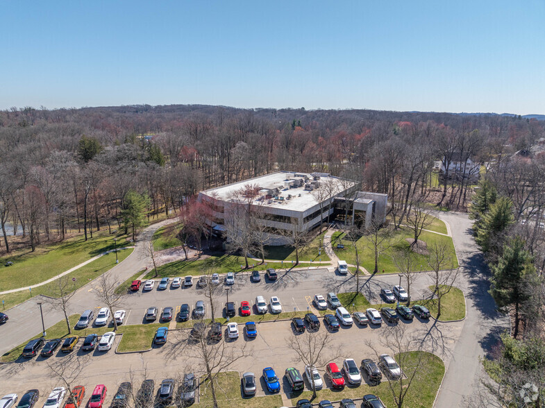 201 Littleton Rd, Morris Plains, NJ for lease - Aerial - Image 3 of 8