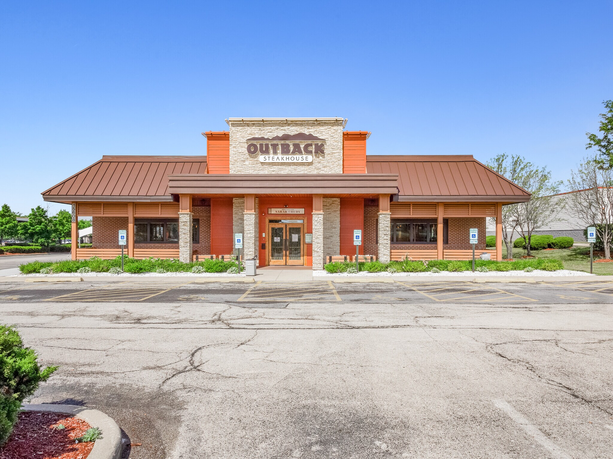 15608 S Harlem Ave, Orland Park, IL 60462 Outback Steakhouse