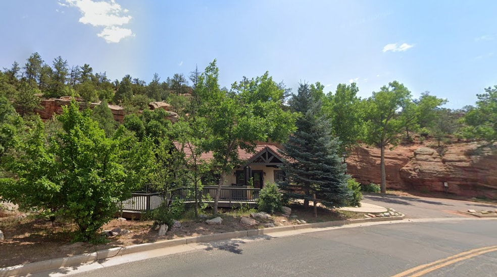 2001 Black Canyon Rd, Colorado Springs, CO for lease - Building Photo - Image 2 of 2