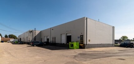 1681-1703 Dublin Ave, Winnipeg, MB for lease Building Photo- Image 2 of 3