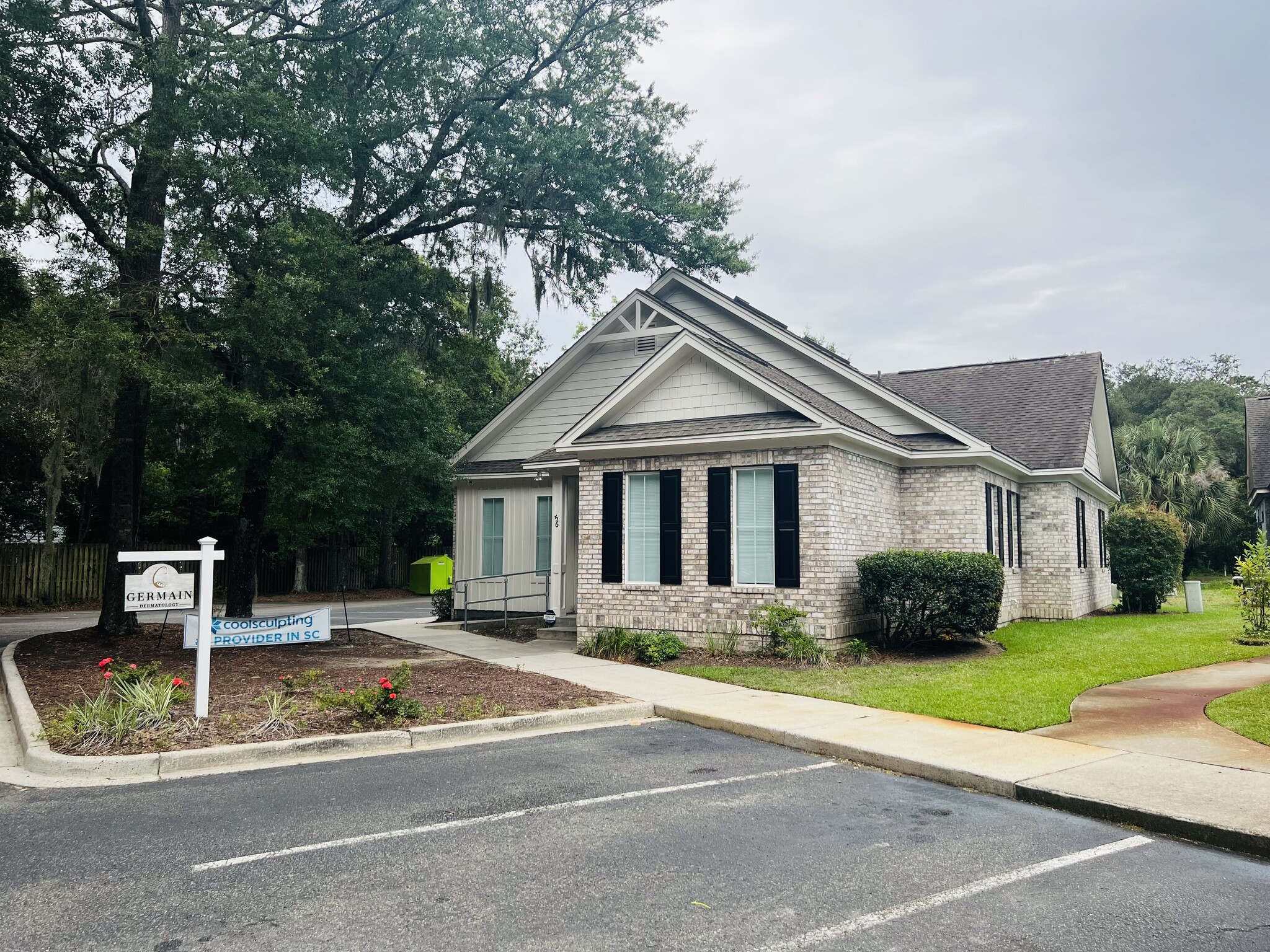 56 Business Center Dr, Pawleys Island, SC for lease Building Photo- Image 1 of 12