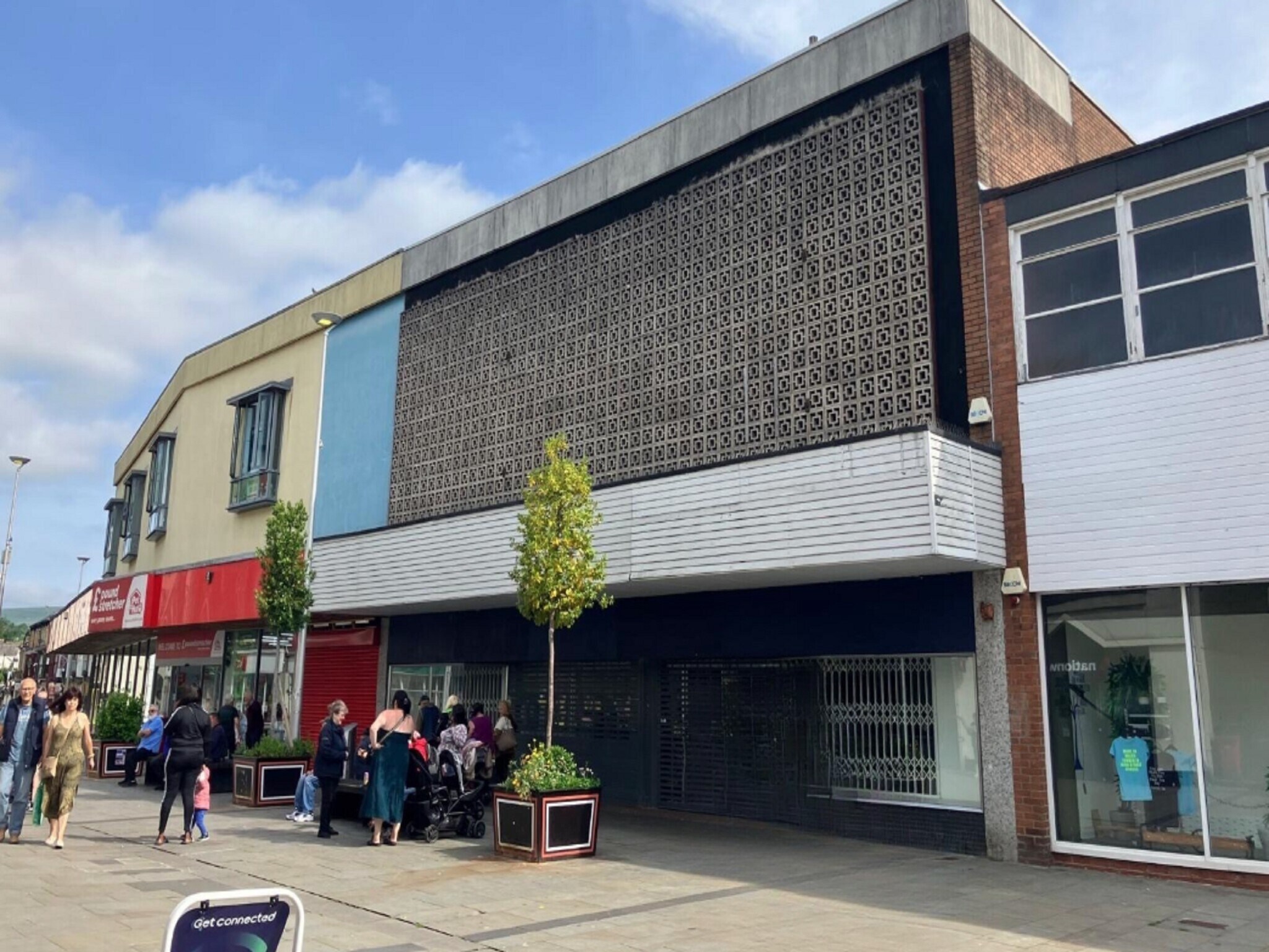 6-14 George St, Pontypool for lease Primary Photo- Image 1 of 2