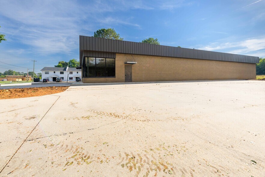 494 Richardson Rd SE, Calhoun, GA for sale - Building Photo - Image 3 of 31