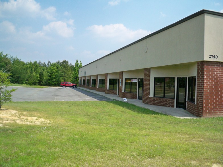 2740 Gray Fox Rd, Monroe, NC for lease - Building Photo - Image 3 of 6