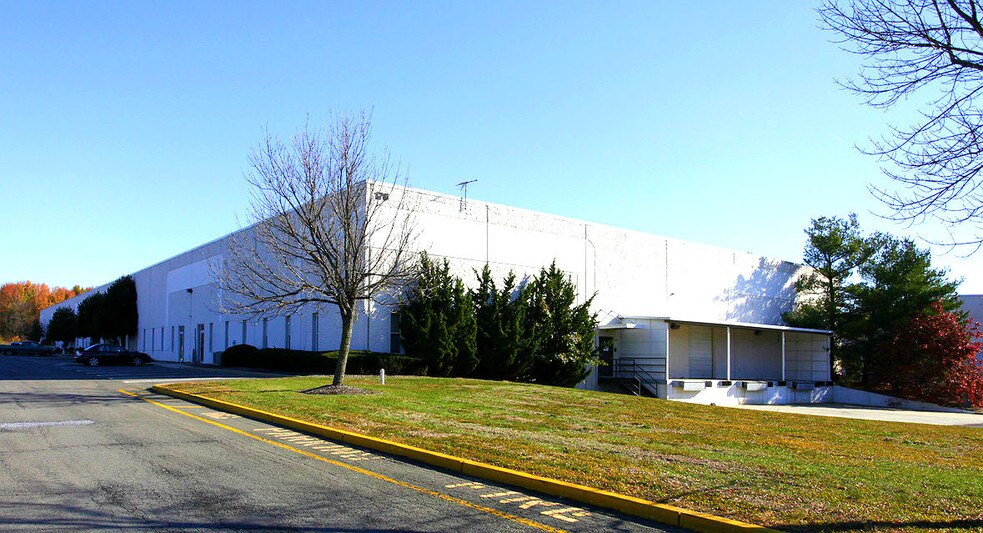 178 Ridge Rd, South Brunswick, NJ 08810